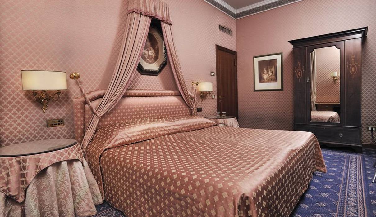 Suite Mecenate Palace Hotel Rom