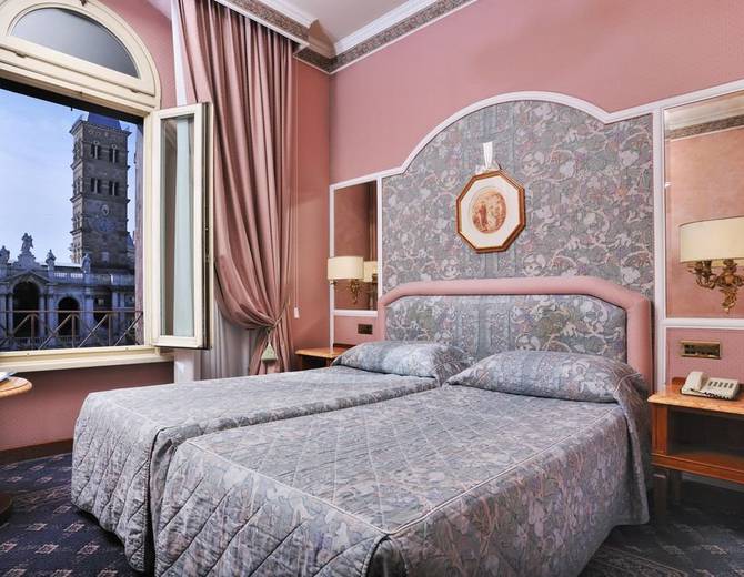 DELUXE-DOPPELZIMMER Mecenate Palace Hotel Rom DELUXE-DOPPELZIMMER Mecenate Palace Hotel Rom