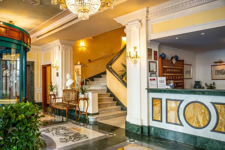 Business-hotels in rom: exzellente gastfreundschaft in der hauptstadt Mecenate Palace Hotel Rom