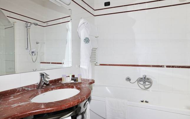 EXECUTIVE-ZIMMER Mecenate Palace Hotel Rom EXECUTIVE-ZIMMER Mecenate Palace Hotel Rom