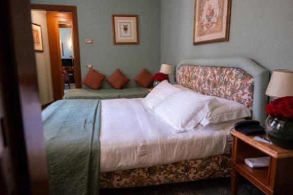 Dreibettzimmer Mecenate Palace Hotel Rom Dreibettzimmer Mecenate Palace Hotel Rom